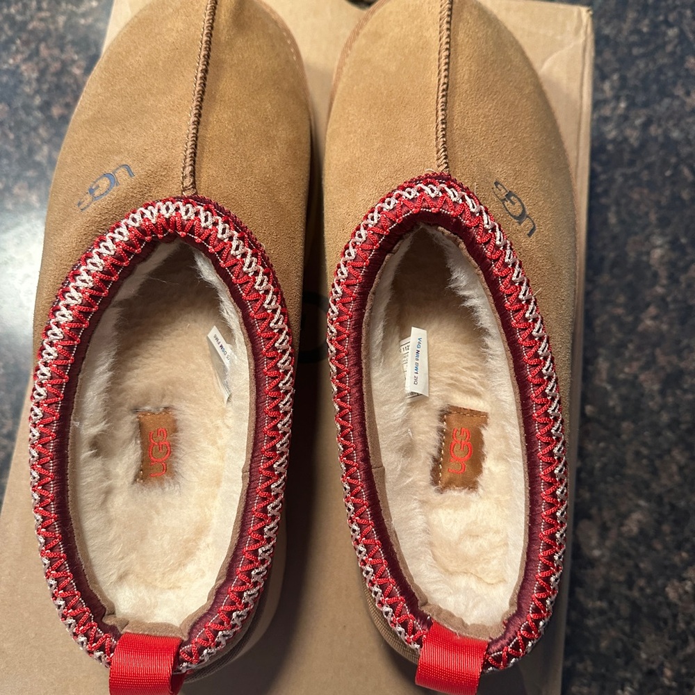 UGG Women's Tazz- Size 10 - Picture 4 of 8